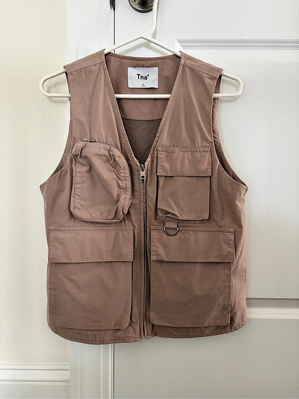 Aritizia Tna Utility Vest